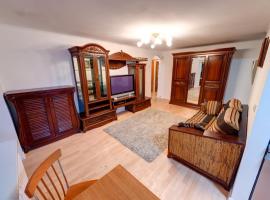 होटल की एक तस्वीर: Three bedroom near Kiev Pechersk Lavra