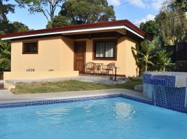 Hotel fotoğraf: Poolside Villa in Escazu