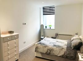 Hotel Photo: Superb, immaculate city centre apartment.