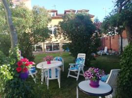 Fotos de Hotel: Boleta A 5 minutos de León, casa con jardín
