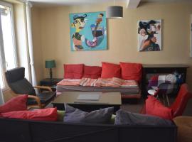 Hotel Photo: Duplex de 110 m2 proche quai de Port Vendres