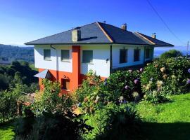 Hotel fotoğraf: Vivienda familiar y apartamentos RURALES LA BRAÑELA