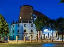 Malom Hotel, hotel in Debrecen