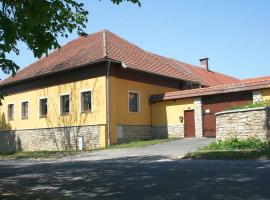 A picture of the hotel: Penzion Na Rychtě