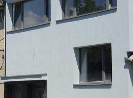 Hotel Photo: Small Apartments Denisa Business