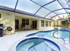 Hotel Photo: Serene & Attractive Heated Pool Spa Home