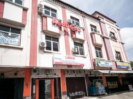 Hotel fotoğraf: RedDoorz near Palembang Square Mall 2