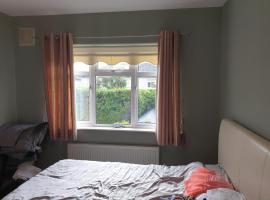 Hotel foto: 4 bed home suitable for family holiday rental
