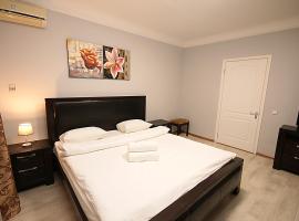 A picture of the hotel: Inn Home Apartments - Gulliver area