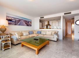 Hotel foto: Apartment with magnificent sea views in front of Marina Botafoch