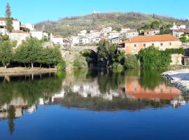 Hotel fotoğraf: A Look into the River