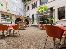 Hotel Photo: The Originals City, Hôtel Astoria Vatican, Lourdes (Inter-Hotel)