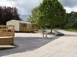 Hotel foto: Camping des Joyeux Campeurs