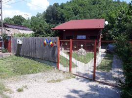 Canadian House, hotel in Sărata-Monteoru