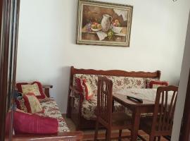 Hotel Foto: Cakrani Holiday home Village