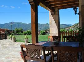 Hotel fotoğraf: Aptos Lebanes Picos de Europa