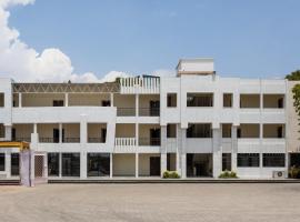 Fotos de Hotel: OYO 42084 Rajshahi Resort And Marriage Garden