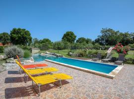 Hotel fotografie: Holiday Home Mario 1 by Interhome