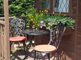 A picture of the hotel: Stansted Airport Cottage