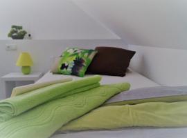 Hotel kuvat: Ferienzimmer Segeberg