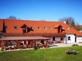 Fotos de Hotel: Penzion U Farmáře