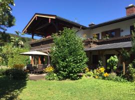 Hotel fotoğraf: Gästehaus Weinrebe