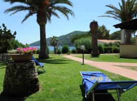 Casa Del Golfo, hotel v destinaci Lacona