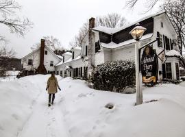 A picture of the hotel: Admiral Peary Inn