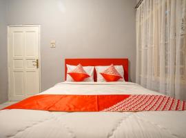 Hotel Photo: OYO 1026 Cendrawasih Homestay