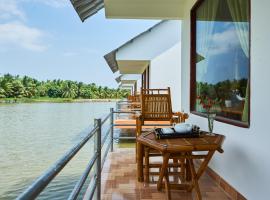 Tra Vinh Lodge, hotel v destinaci Nguyệt Hạng