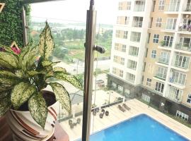 Foto di Hotel: Dolphin Homestay - NewLife - Hạ Long