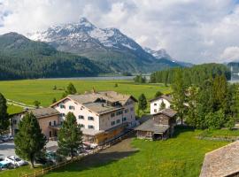 Hotel Chesa Randolina, hotel din Sils Maria