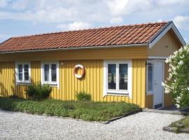 Hotel Photo: One-Bedroom Holiday home in Stenungsund