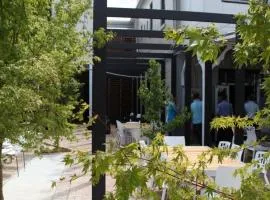 Crossroads Hotel