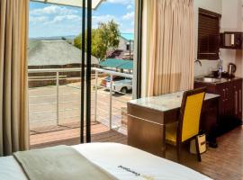 The Royal Courtyard, hotel v mestu Matatiele
