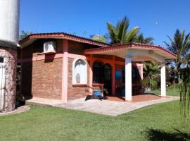 A picture of the hotel: Finca La Laguna