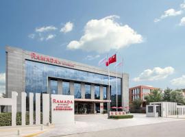 Ramada by Wyndham Beijing Airport, hotel v destinaci Shunyi