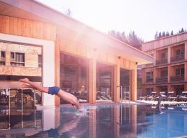 Hình ảnh khách sạn: Tirol Lodge