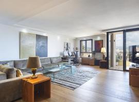 होटल की एक तस्वीर: Bright apartment Sant Jaume