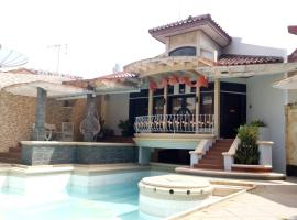 A picture of the hotel: T-Rooms Homestay @Lapangan Hatta