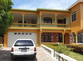 Фотография гостиницы: YALLAHS VILLAS 2 ALBION JAMAICA