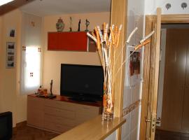 A picture of the hotel: Apartment Calle de la Pasarela