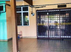 Hotel foto: Homestay Idaman Wan (3 minutes from Kluang city)