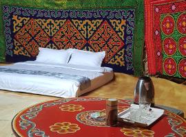 Ger ,Bulbul Jamak travel: Ölgiy’de bir otel