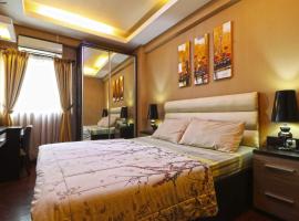 The Suite Metro Apartment by King Official, hotell Bandungis