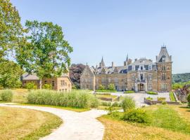 Domaine de Ronchinne - Château et Ecuries, khách sạn ở Maillen