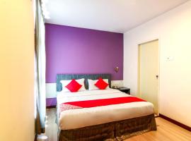 รูปภาพของโรงแรม: Super OYO 43930 Hotel Esplanade