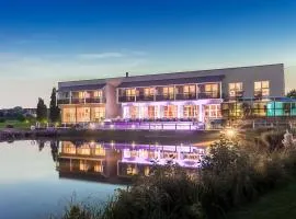 Golfhotel & Restaurant Lindenhof, готель у місті Бад-Фільбель