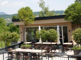 Gambaran Hotel: Hotel Weinstube