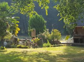 Fotos de Hotel: Un petit coin de paradis près de Casteljaloux